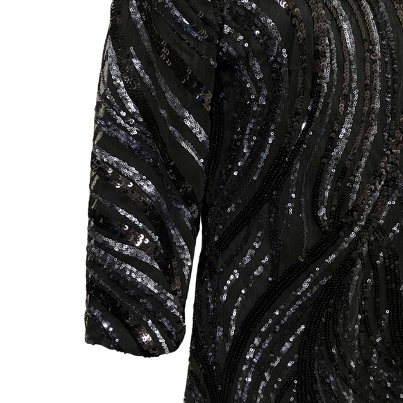 Express Black & Silver Sequin Mini Dress 3/4 Sleeves Deep V Cut Out Back - Picture 6 of 12
